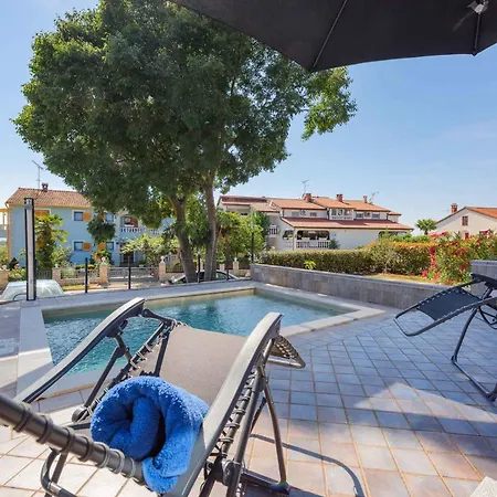 In Nova Vas/porec - Istrien 42148 Apartment Kukci
